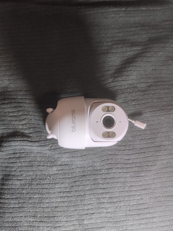 BluRams Omni Outdoor Security Camera 2K S20C Wireless Wi-Fi White Smart Pan Tilt gallery