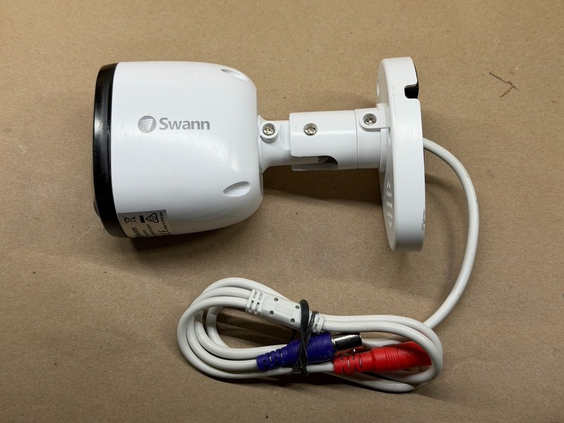 Swann SWPRO-4KWLB 4K Ultra HD Heat and Motion Detection Sensor Security Camera
