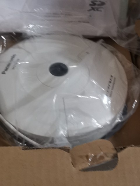 PANASONIC WV-SF438 Color CCTV Camera 3MP IP -M5s2 yy gallery