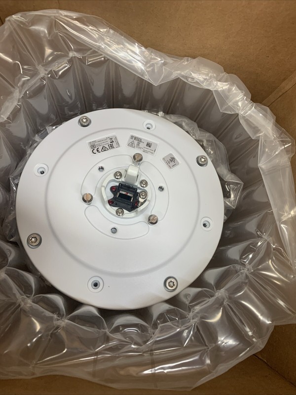Axis Q3708-PVE Indoor/Outdoor Netowork Security Camera System gallery