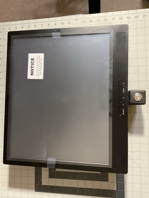 DTX 19” TFT LCD COLOR MONITER MODEL VT-190DBR1
