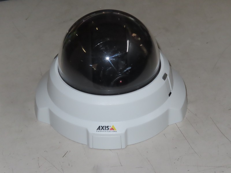 AXIS COMMUNICATIONS SECURITY M3204 NETWORK CAMERA