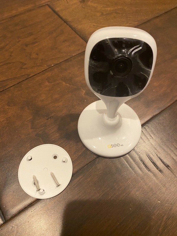 Q See 1080p WiFi Cube Wi-Fi Security Camera Night Vision Micro SD Two-way talk