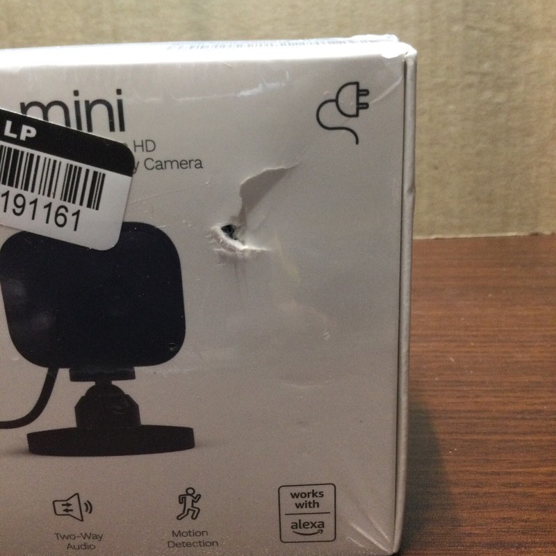 Blink Mini Camera BCM00300UB Indoor Plug In Hd Smart Security *Sealed gallery