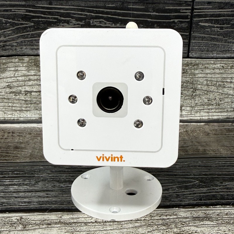 Vivint Cameras ADC-V520IR & AC Adapter Stand Antenna - Used gallery
