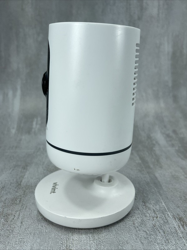 Vivint Indoor Ping Camera V-cam1 W/power Supply gallery
