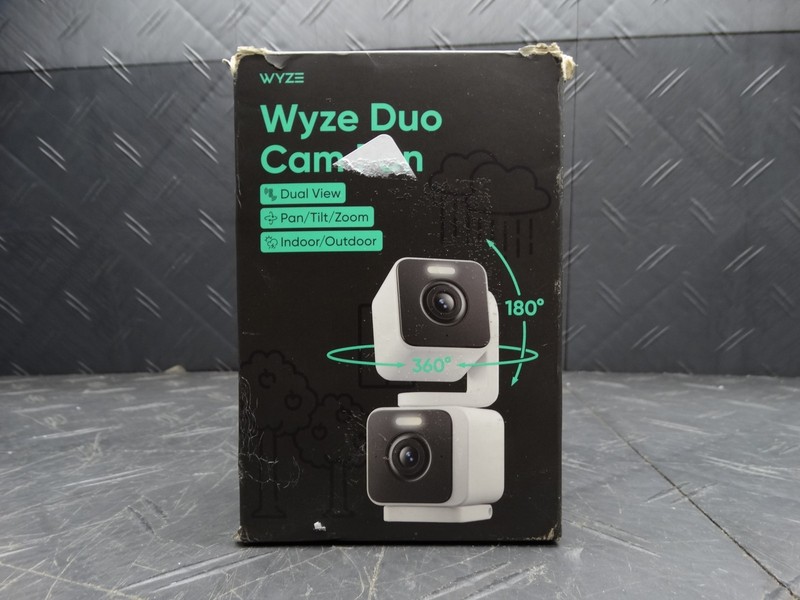 Wyze Pan Cam Duo Dual Cam In/Outdoor Plug-in 2K Security Camera w/ Pan/Tilt/Zoom