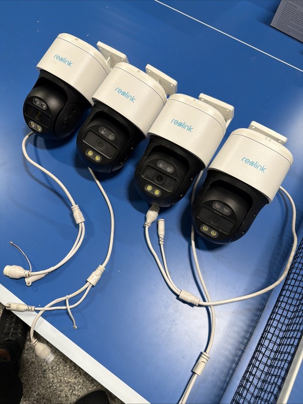 Lot of (4) Reolink RLC-830a gallery
