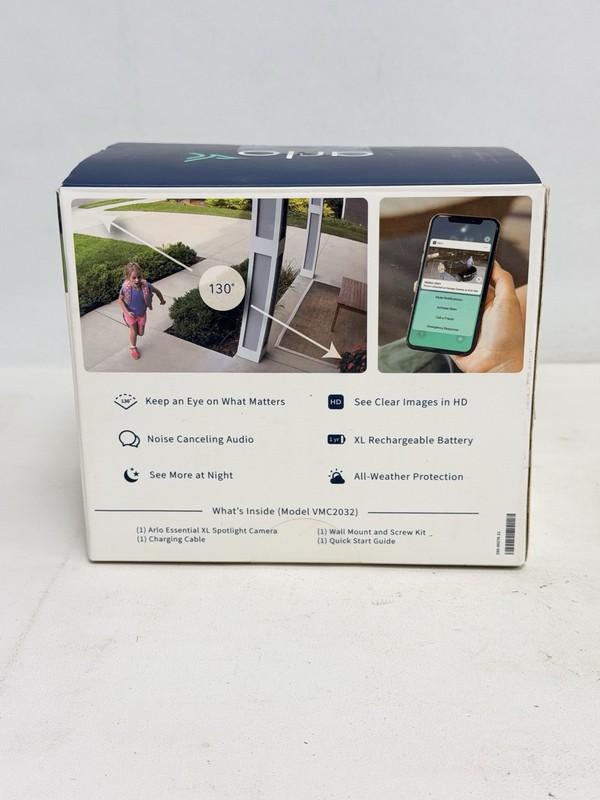 Arlo Essential XL VMC2032-100NAS 1080p Wireless Indoor/Outdoor Spotlight Camera gallery