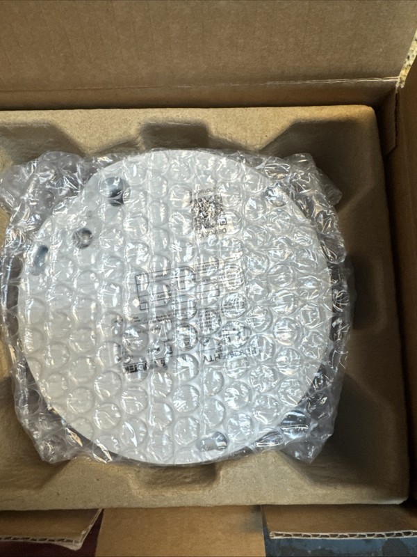 Vivotek FD839-EHTV-A 5MP Outdoor Dome Network Camera – New Open Box gallery
