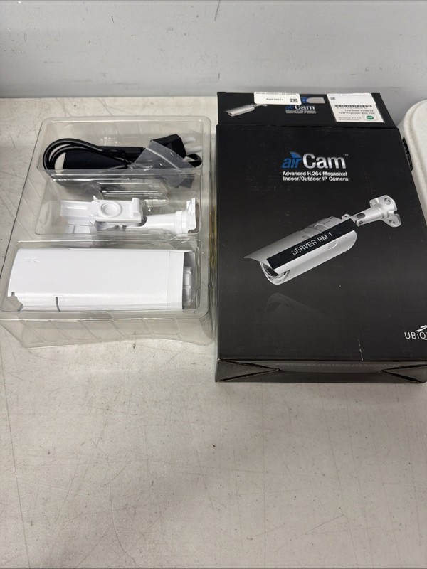 Ubiquiti AirCam Advanced H.264 Megapixel Camera OPEN BOX - USED gallery