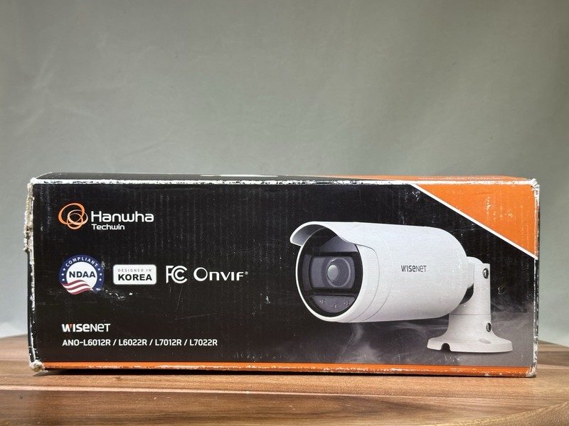 Hanwha 4MP IR Bullet Security Camera, Day & Night 2.8mm Lens ANO-L7012R