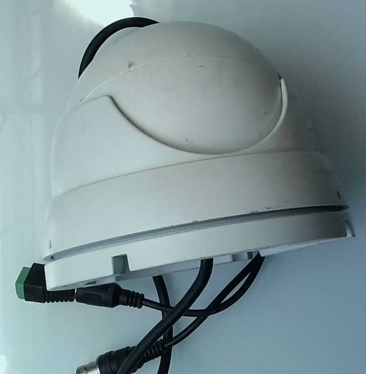 Appro CV-7666EW IR Security Camera 700TVL 2.8 ~ 12mm Varifocal Lens (Used) gallery