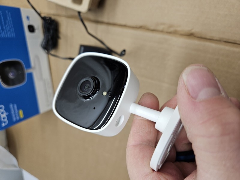 TP-Link C110 TAPO 2k Smart Surveillance Camera - White gallery