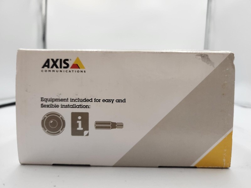 AXIS M3077-PLVE Network panoramic camera dome outdoor bight vandal 02018-001 gallery