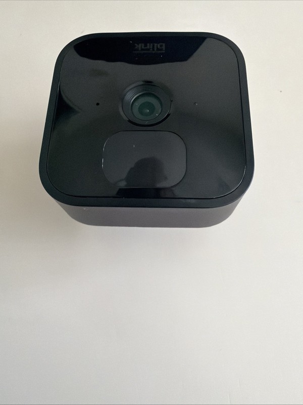 Blink Outdoor and Indoor (3rd Gen) Camera, long-lasting battery