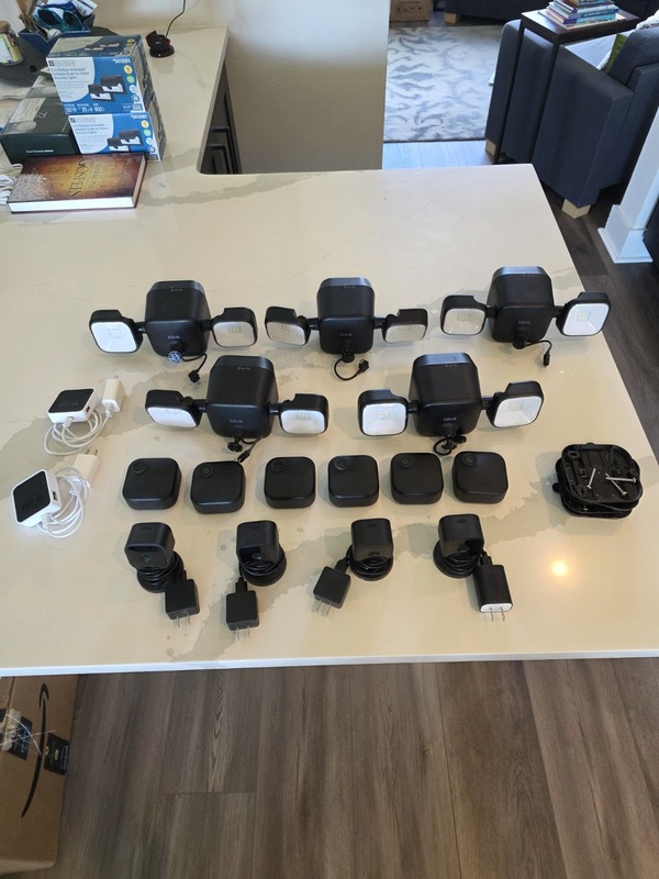 Blink Security Cameras Large Bundle! Batteries Included!
