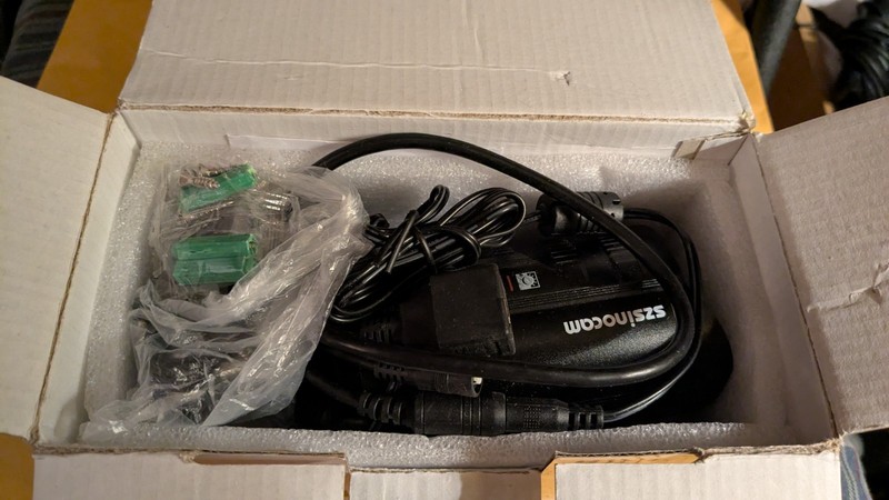 Security IP camera 4036sw 1.0 mp. Brand New! gallery