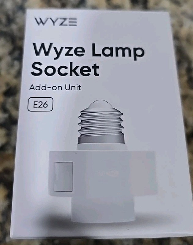 Wyze Lamp Socket Power Adapter for Wyze Cam v3/v4, Indoor Plug-In, White
