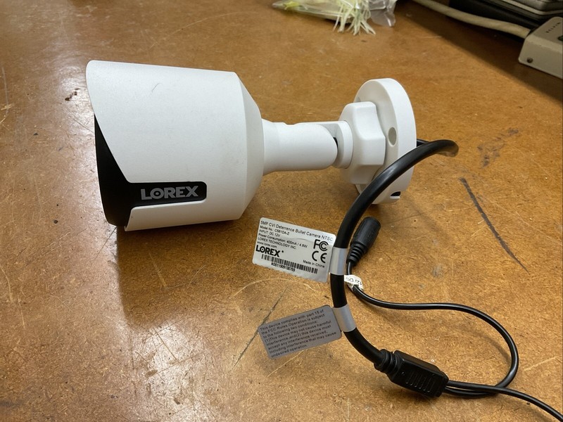 1 LOREX C581DA-Z 5MP HD Indoor/Outdoor Deterrence Add-On Security Camera