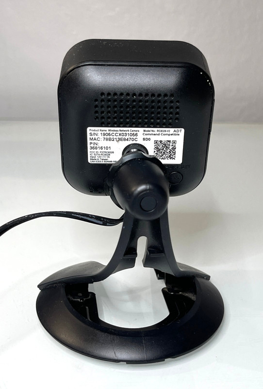 ADT PULSE RC8326 V2 Black Wireless Indoor Day/night HD Network Camera w/ Charger gallery