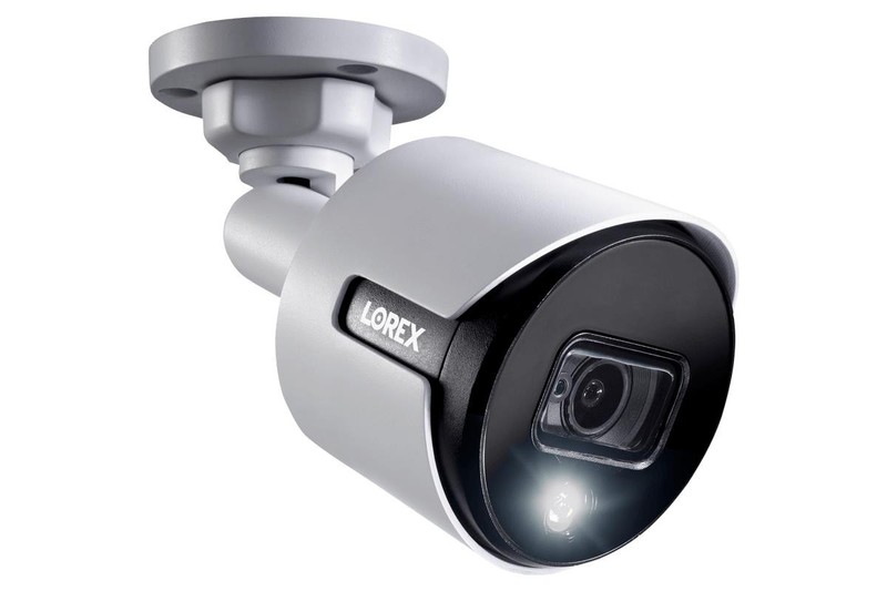 Lorex C881DA 4K Ultra HD Analog Active Deterrence Bullet Camera CNV(USED) gallery