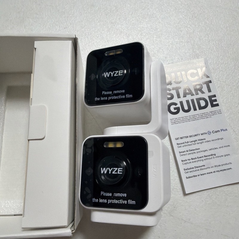 WYZE Duo Cam Pan Indoor/Outdoor IP65 2K 360° Pan/Tilt Smart Home Security Camera gallery