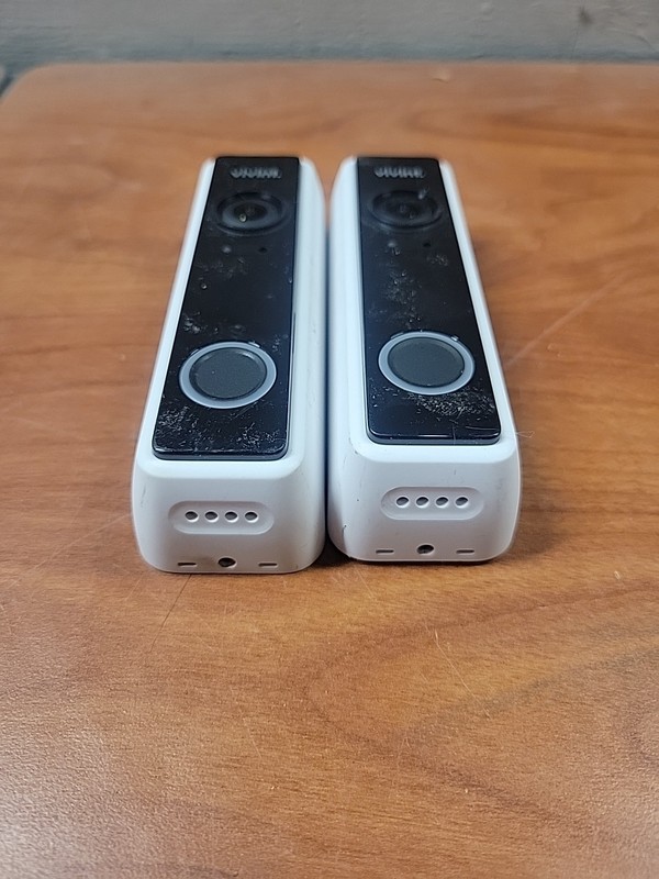 LOT OF 2 Vivint Doorbell Camera (VS-DBC300-WHT ) gallery