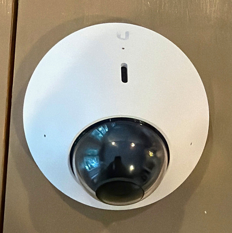 Ubiquiti UniFi Protect G4 Dome PoE Wired IP Camera 2688×1512 White UVC-G4-DOME
