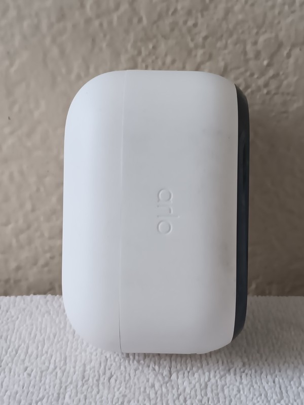 Arlo VMC3050 2nd Gen 2K Outdoor Wireless Security Camera White gallery