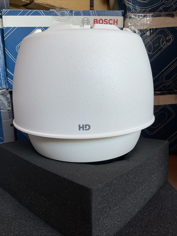 BOSCH VG5-7130-EPC4 Autodome IP Starlight 7000 HD 1080P (basically New). J-69 gallery