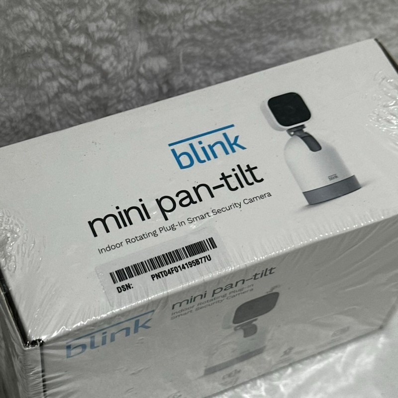 Blink Mini Pan-Tilt 1080p Indoor Wi-Fi Cam 360° View, 2-Way Audio, White - New gallery