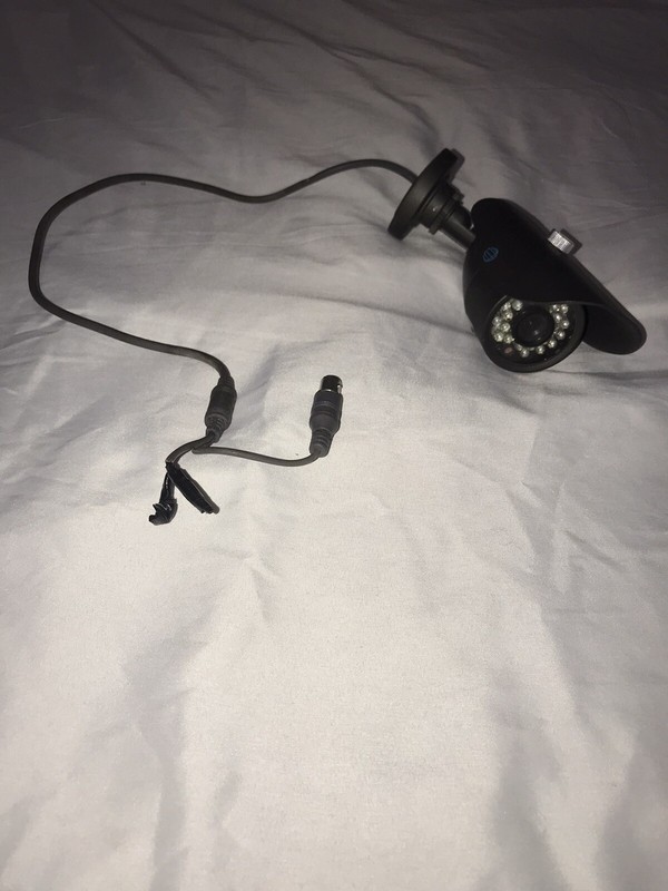 Camera security, SONY, Model: MGI-ICG24LG, 420 TLV, Lens:3.6mm – Used! E