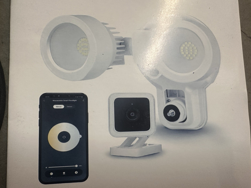 3-in-1 SmartCam Floodlight Charger Mount for SimpliSafe Noorio B210 Wyze gallery