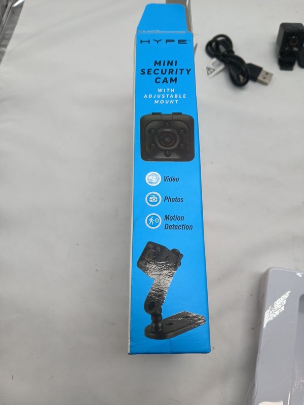 Hype Mini Security Cam with Adjustable Mount Never Used Open Box gallery
