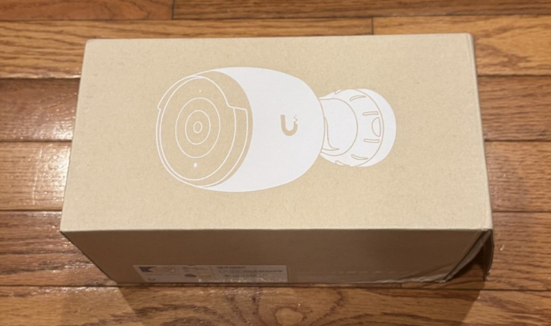 Ubiquiti UniFi UVC-G5-PRO 4K UHD Outdoor Bullet Camera/Night Vision ****OPEN BOX