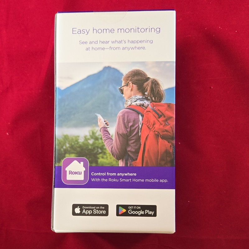 Roku Indoor Camera SE 1080p Wi-Fi White, Motion/Sound Detect, Color Night, 2-Way gallery