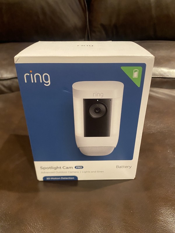 Ring Spotlight Cam Pro, Battery, 3D Motion – White