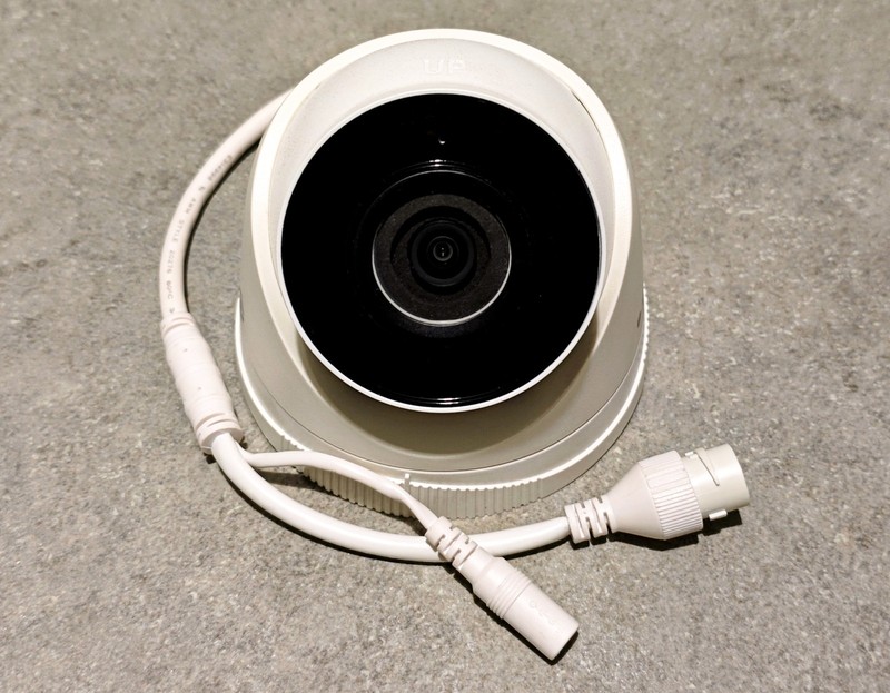 IP Camera Safire 4Mp Dome Poe with Microphone and Micro SD Slot