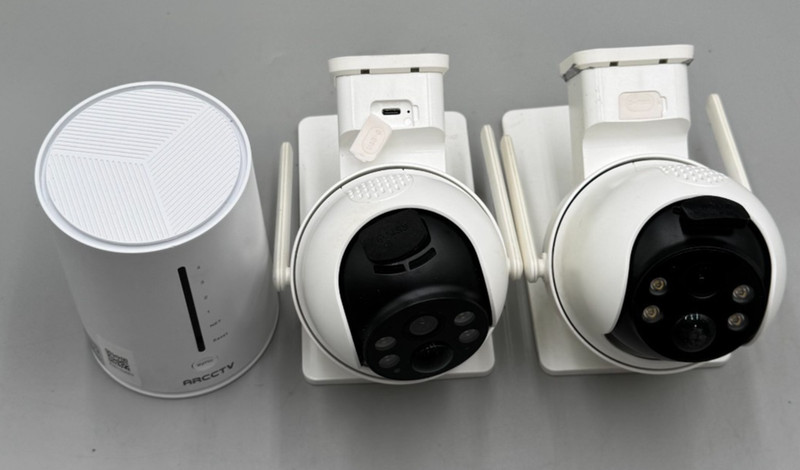 ARCCTV Dual Wi-Fi Security Camera System Wireless Outdoor 2 Pack Good Condition gallery