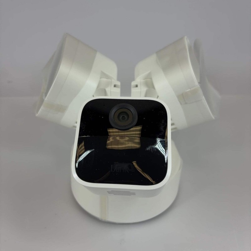 Blink Wired Floodlight Camera Floodlight Camera BFM00100UW READ
