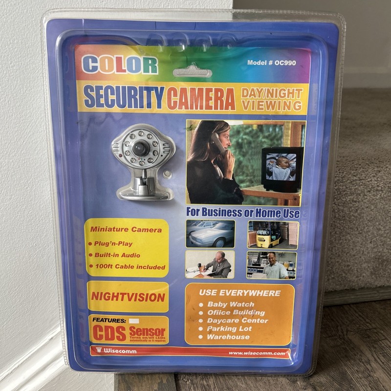 Wiscomm OC990 Mini Color Security Camera With 100ft Cable Day/Night Vision Audio