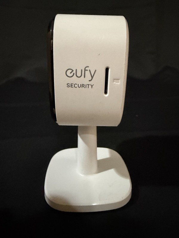 eufy 2K Plug-in Security Indoor Camera Wi-Fi IP Cam Pet AI Night Vision| Used gallery