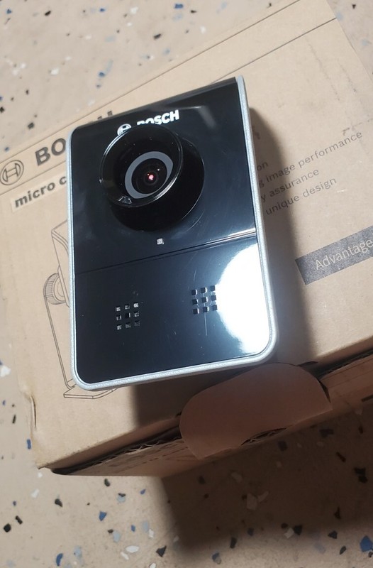 New Nos Bosch NPC-20012-F2 IP Microbox 2000HD Day/Night Indoor 720p IP PoE gallery