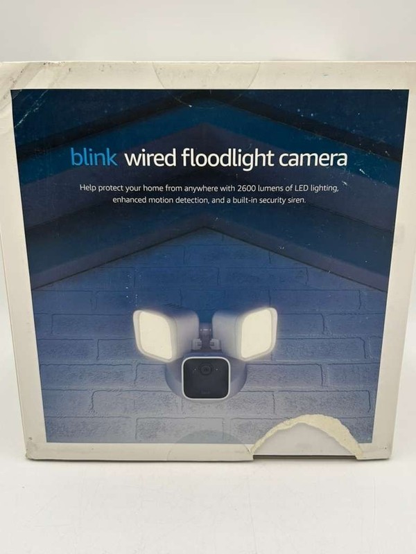 Blink Wired Floodlight Camera - 2600 Lumens gallery
