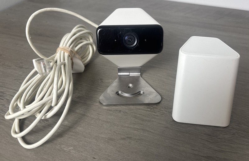Comcast Xfinity XCAM Security Surveillance Camera with XW3 Power Adapter