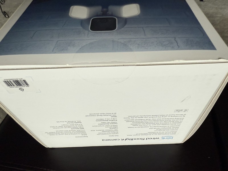 Blink Wired Floodlight Camera - White gallery