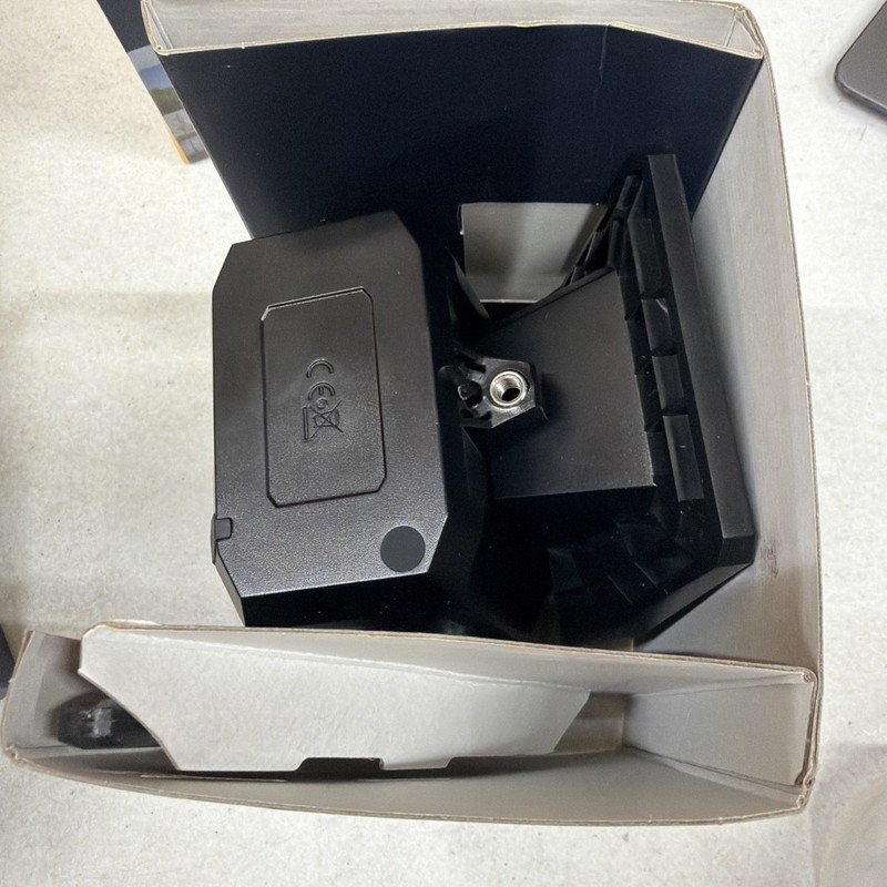 VOSKER VKX Solar Powered 4G-Outdoor Cellular Security Camera: Requires plan* gallery