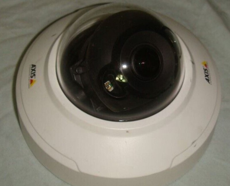 Axis M4206-V Indoor Network Varifocal Mini Dome Camera 01240-001