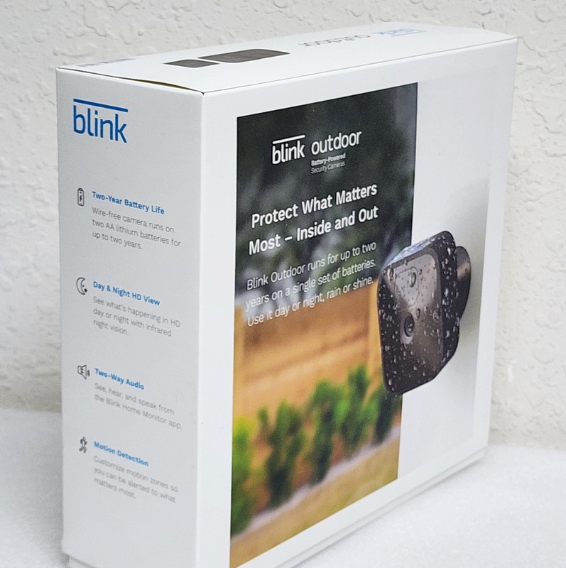 Blink Outdoor (3rd Gen) Wireless 1080p Security Camera System - 3 Camera Kit NEW gallery